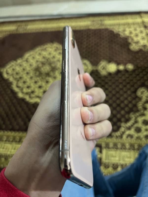 iPhone Xsmax PTA Approved 256Gb HK 2