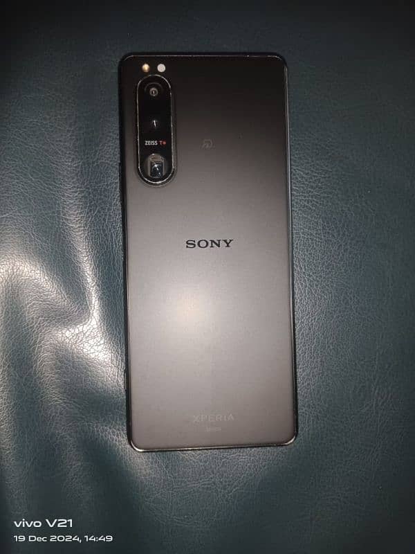 Xperia 5 mark 3 8 128 non pta 9/10 condition 0