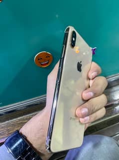 iPhone XS Max box 64 gb total geniune 77%  battery health