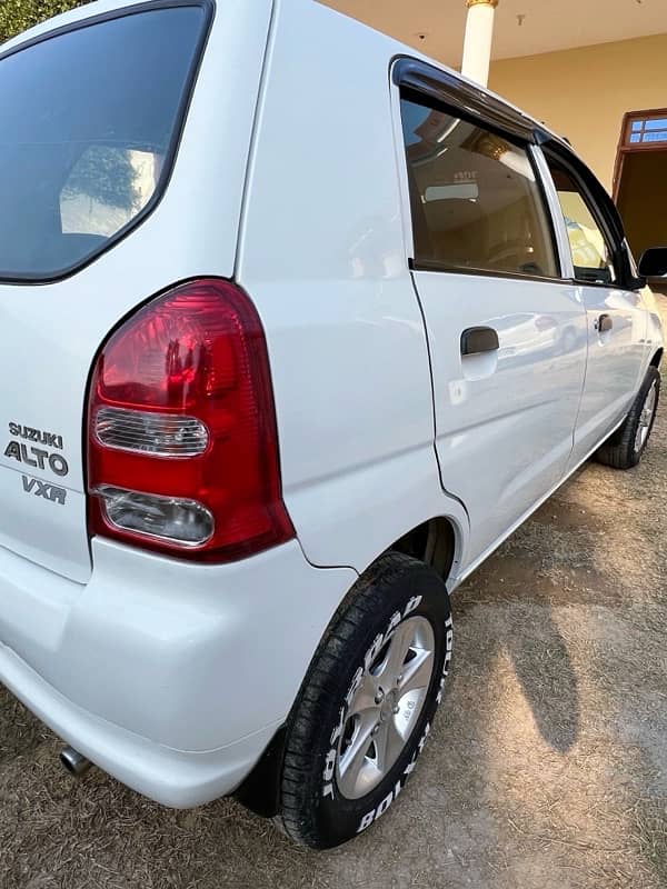 Suzuki Alto 2011 2