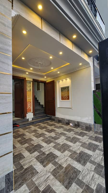 5 Marla Luxurious House for Sale in Etihad Town Phase 1 1