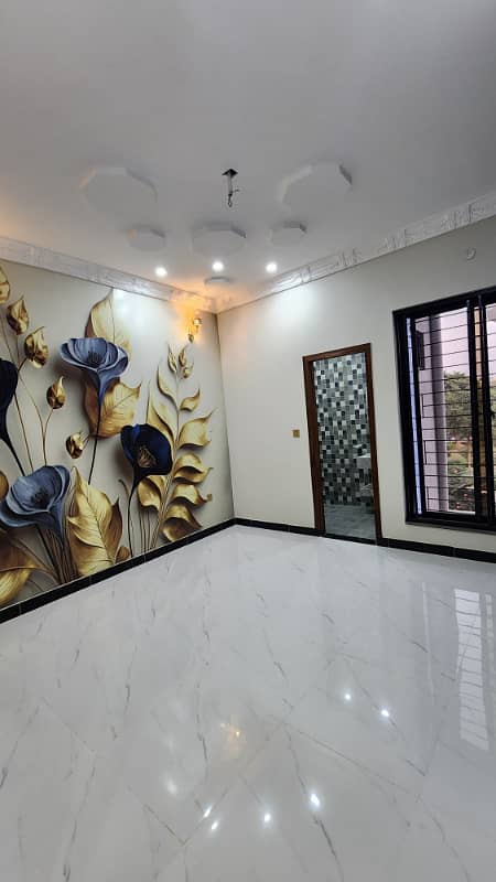 5 Marla Luxurious House for Sale in Etihad Town Phase 1 14