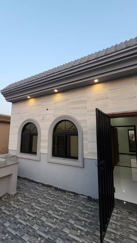 5 Marla Luxurious House for Sale in Etihad Town Phase 1 21