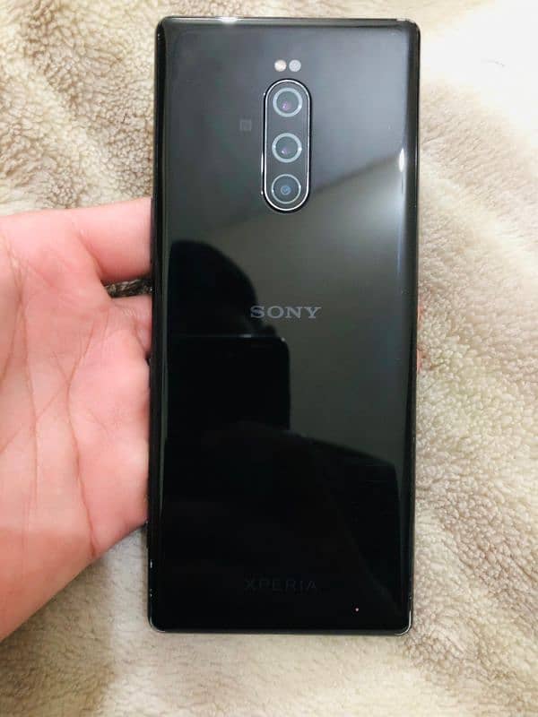 Sony Xperia 1 1