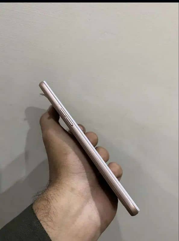 oppo f1s 4/64 2