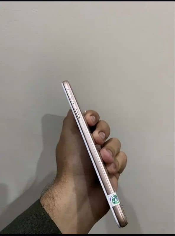 oppo f1s 4/64 3