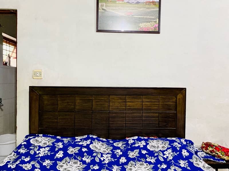 BED FOR FAMILY USE 1