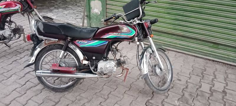 Honda 70 good condition 03039897672 sahiwal number 0