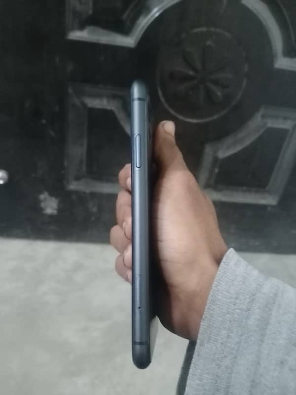 iPhone 11 non pta sim unlock 4