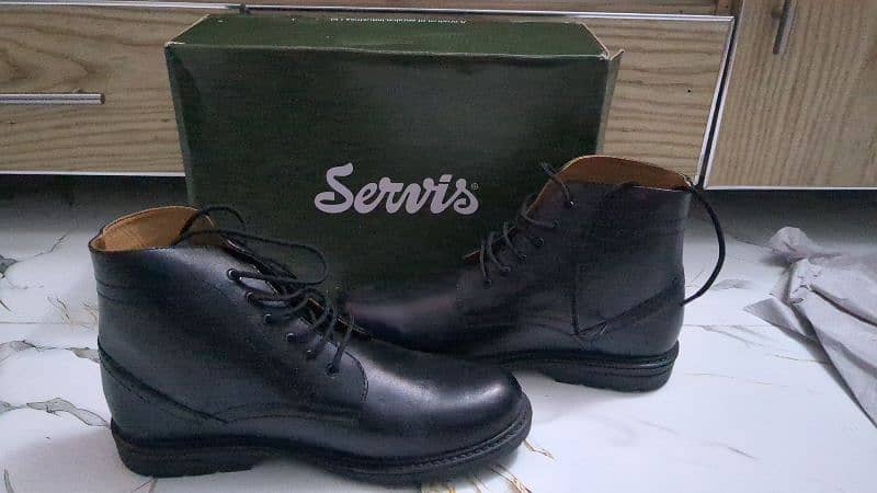 servis long boots size 42 0