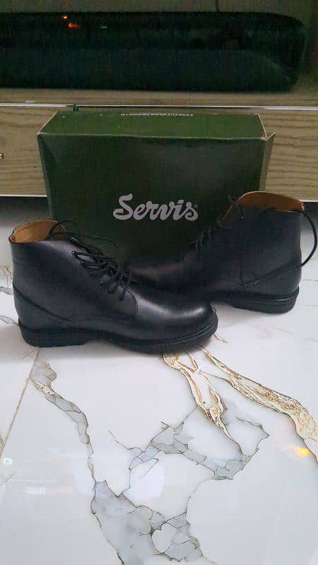 servis long boots size 42 1