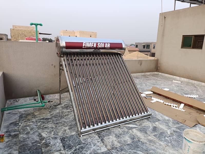 SOLAR WATER HEATER 200 litres 300 litres 4