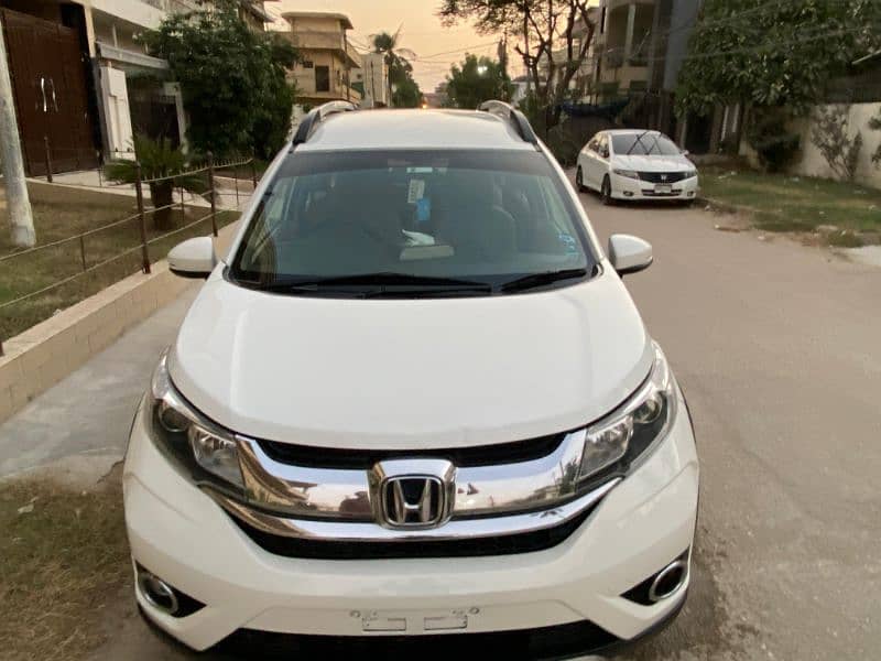 Honda BR-V 2017 full original 0/3/2/1/2/8/1/2/7/1/7 5