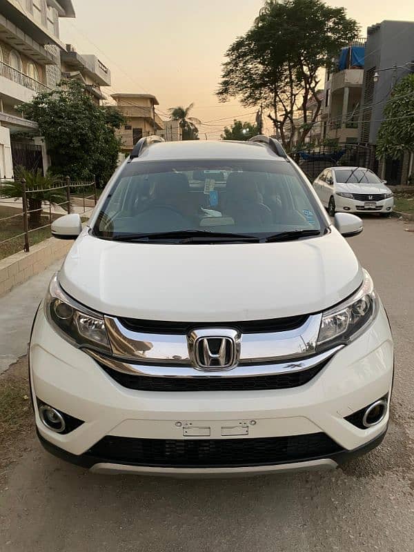 Honda BR-V 2017 full original 0/3/2/1/2/8/1/2/7/1/7 12