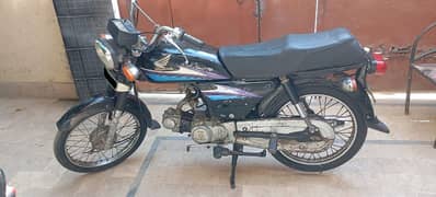 Honda CD 7t 70cc Model/2006 Karachi Number