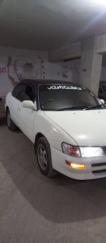 Toyota Corolla 2000 0