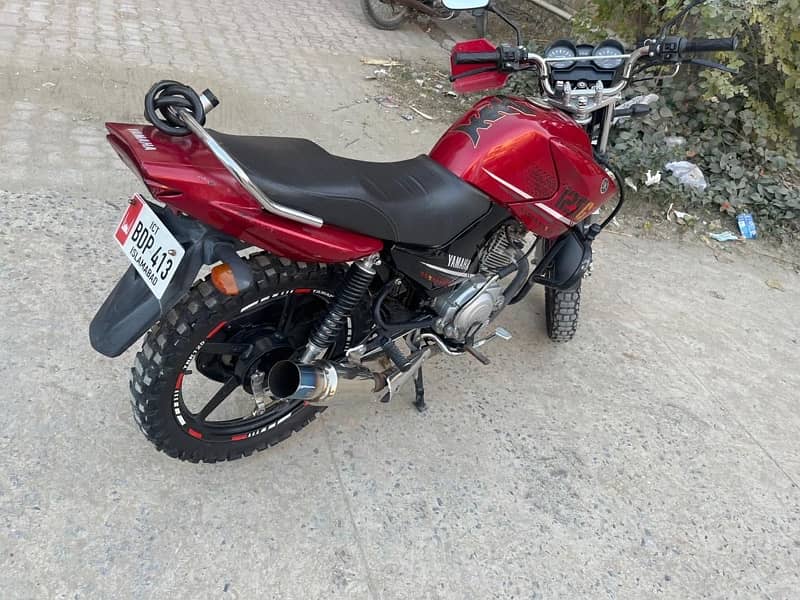 yamaha ybr125g 2020 red 3