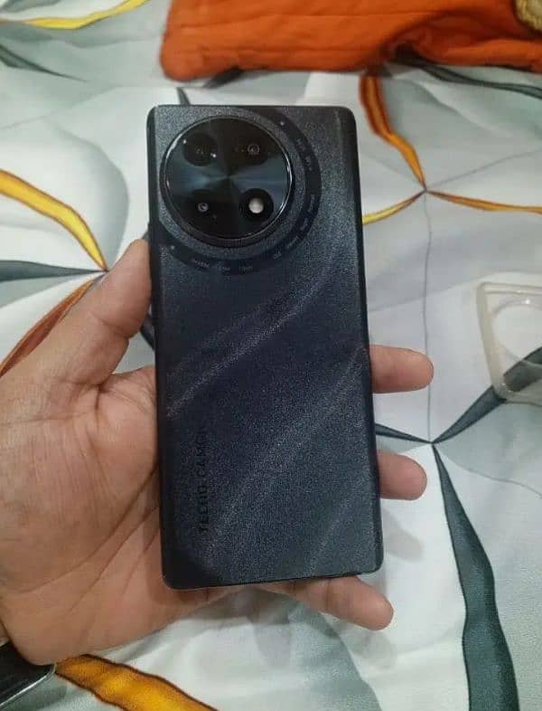 tecno camon 30s  // 03091016318 contact namber 1