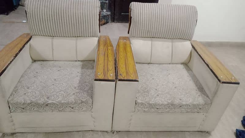 5 seater used sofa set 4