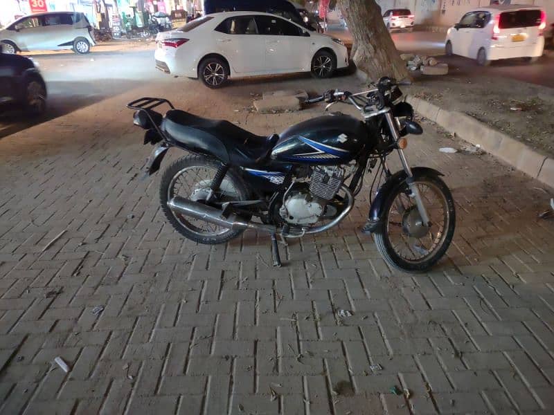 suzuki 150 2017 Karachi number 03142340728 2