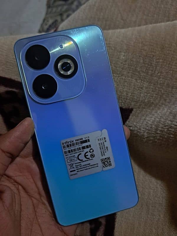 Infinix smart 8 pro 4+4/128gb 1