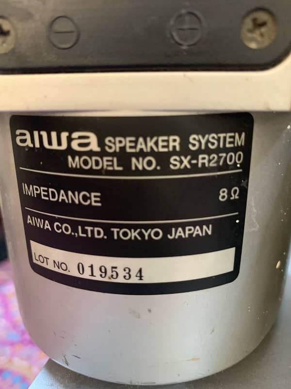 Aiwa 5.1 channel surround sound with subwoofers 2