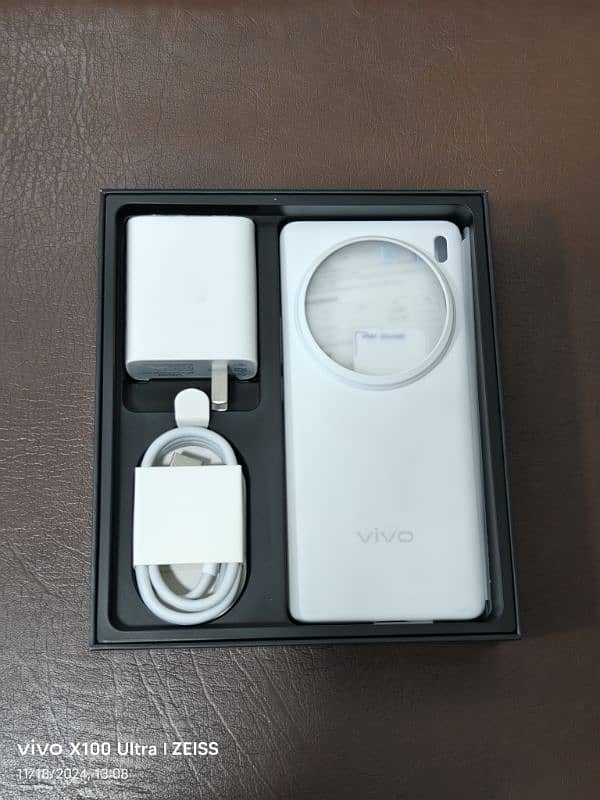 vivo x100 ultra white color 16gb 1Tb official pta proved 1