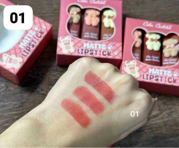 pack of 3 lipgloss 1