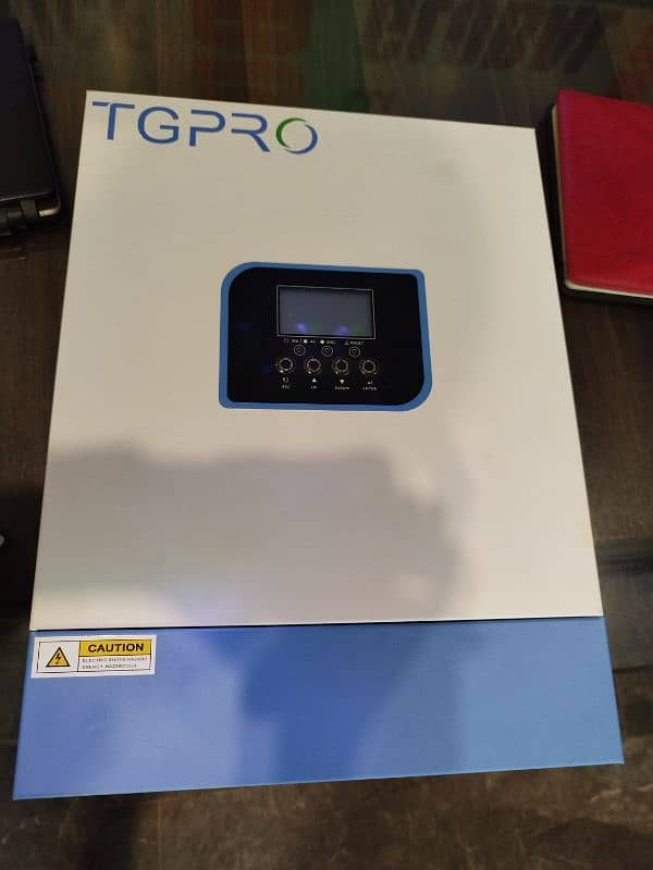 TGPRO 6kw(pv7000) hybrid solar inverter 1