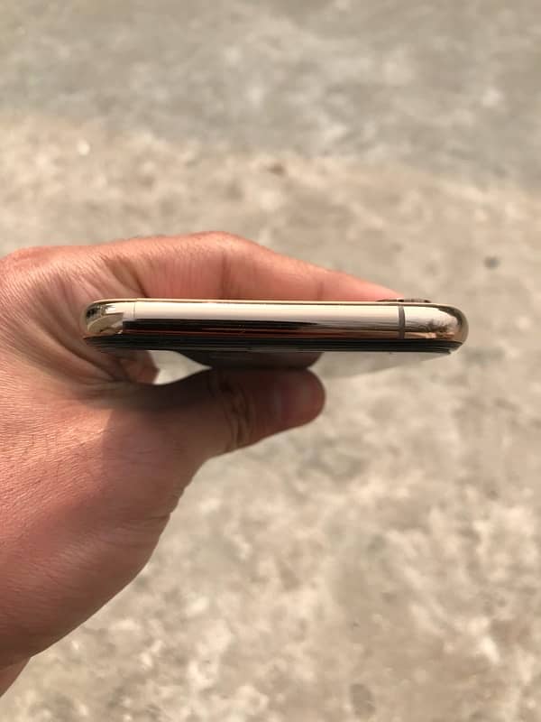 Iphone xs Total original 4