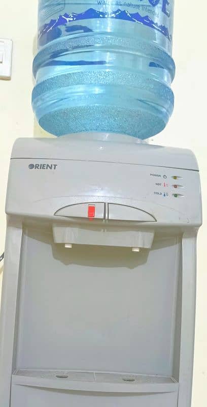 water dispenser 1