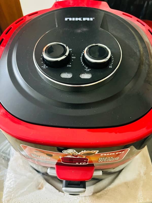 Nikai Brand New AirFryer for sale 3