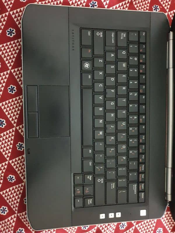 laptop good condition for sale 20.000price 2