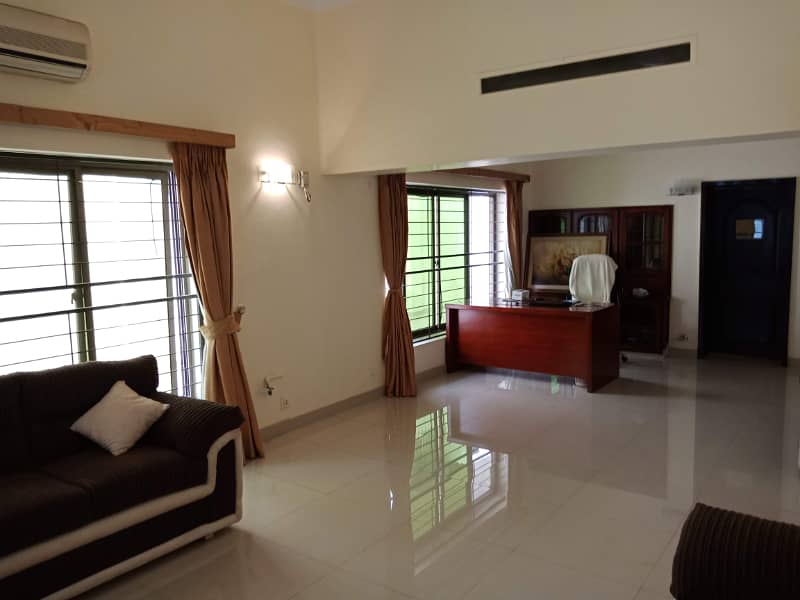 2 Kanal House Near M M Alam Road 21