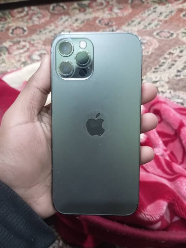 iphone 12 pro 2