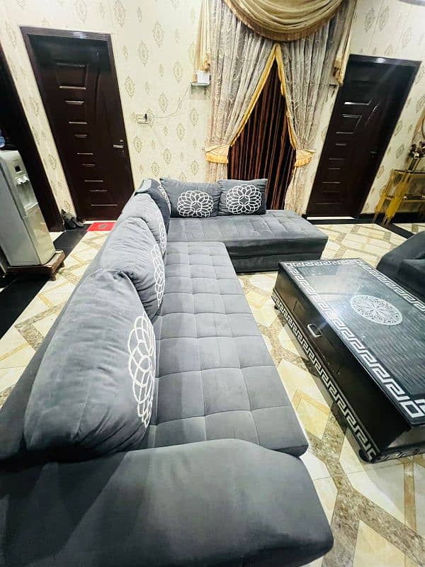 L shaped sofa set 7 seater with center Table 4