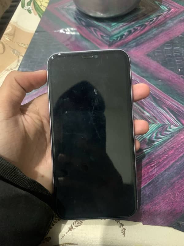 iphone 11 JV 10/10 condition 64GB 2