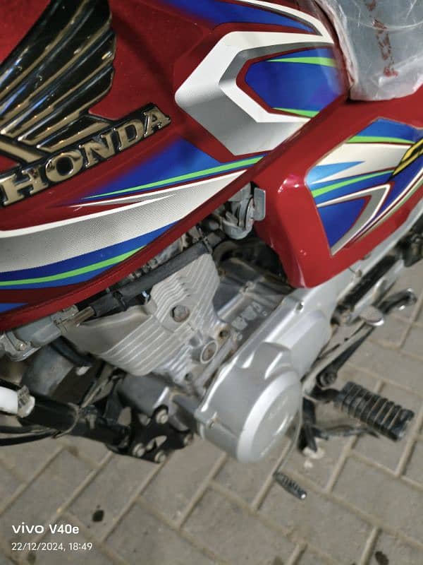 Honda 125 2022 3