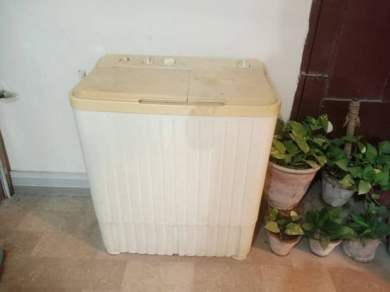 Haier washing machine twin tub original copper 100% demand Rs 10000 6