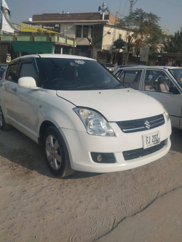 Suzuki Swift 2015 1