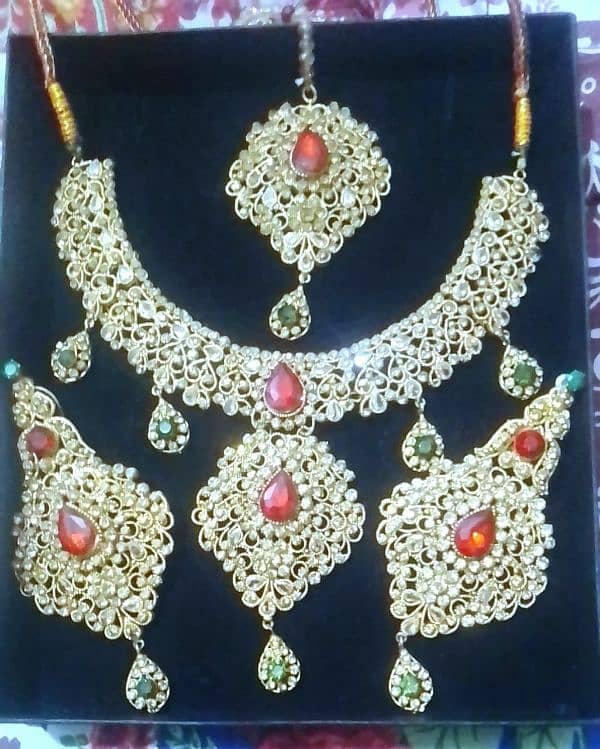 jewellery set 0