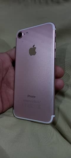 Iphone 7 ( PTA APROVED)