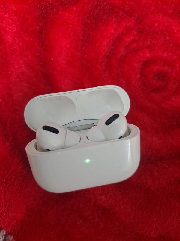 airpods pro 1st generation 3