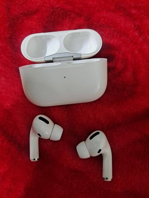 airpods pro 1st generation 4