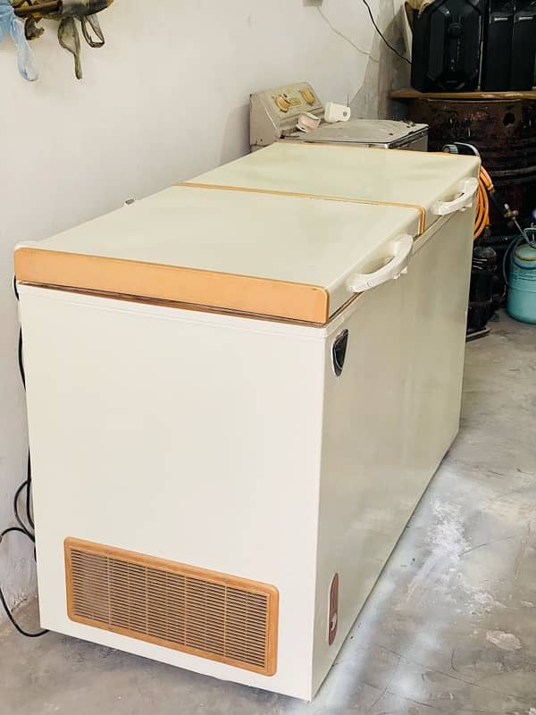 Waves Double Door Geniune Freezer In Good Condition 0