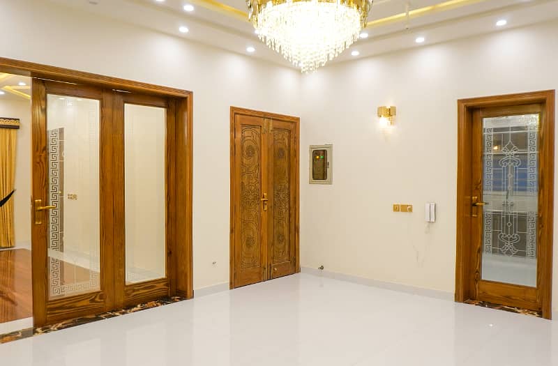 10 Marla Designer Brand New House For Sale In OPF Society Near Main Boulevard Park And Mosque 6