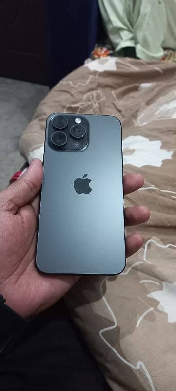 Iphone 15 Pro Max Black 256 gb for sale 0