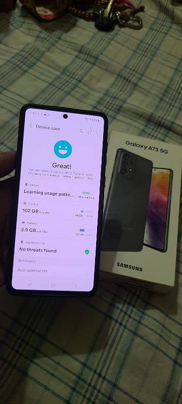 Samsung galaxy a73 5g 8/128 with box 0