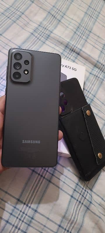 Samsung galaxy a73 5g 8/128 with box 4