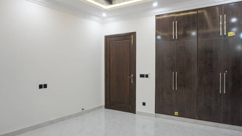 Brand New 10 Marla Modern Antique Design Bungalow 60 Ft Road For Sale In Jubilee Town Top Location Lahore 19